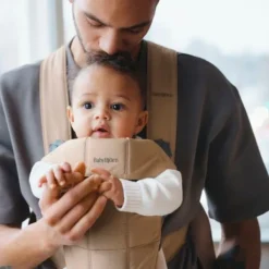 Baby Bjorn Draagzak Mini Geweven Beige><noscript><img width=