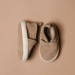 Baby Dutch Babyboots Lou Sand Suede XS / 17><noscript><img width=