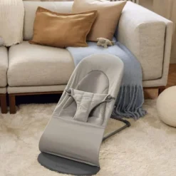 BabyBjörn Balance Soft Wipstoeltje Geweven Jersey Tri-Fabric - Zandgrijs><noscript><img width=