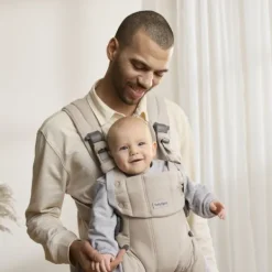 BabyBjörn Harmony Draagzak – Geweven – Mélange Lichtbeige><noscript><img width=