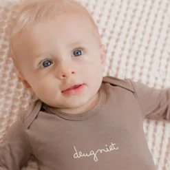 Babylook Deugniet Romper - Maat 50 - Deep Taupe> Rompertjes
