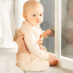 DAY Broekje - Gestreept - Apricot - Mt. 50/56><noscript><img width=