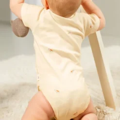 DAY Overslagromper Korte Mouw - Cream - Mt. 50/56><noscript><img width=