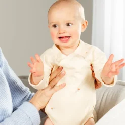 DAY Overslagromper Lange Mouw - Cream - Mt. 50/56><noscript><img width=