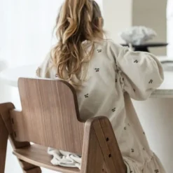 Kidsmill Up! Kinderstoel Incl. Kunststof Babyset Oatmeal - Beuken Zwart><noscript><img width=