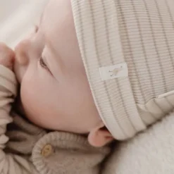 Little Dutch Muts – Soft Beige Stripe><noscript><img width=