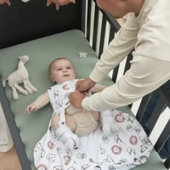 Meyco Baby Slaapzak Heupdysplasie Animal Multicolour 70 cm><noscript><img width=