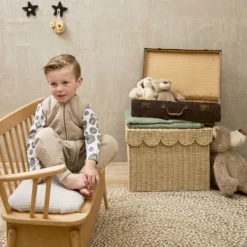 Meyco Baby Slaapzak Jumper Winter Hydrofiel Uni Pre-Washed Sand 104 cm><noscript><img width=