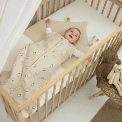Meyco Baby Slaapzak Met Afritsbare Mouwen Penguin Soft Sand 70 cm><noscript><img width=