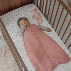 Meyco Hoeslaken Print - 70 x 140/150 cm - Jersey - Mini Panther Soft Pink><noscript><img width=