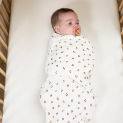 Meyco Mini Panther Inbakerdoek Soft Pink 0-3 Maanden><noscript><img width=