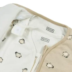 Meyco Slaapzak 4-Seizoenen - One Size - Jersey - Penguin Soft Sand><noscript><img width=