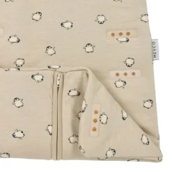 Meyco Slaapzak 4-Seizoenen - One Size - Jersey - Penguin Soft Sand><noscript><img width=