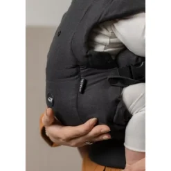 Puck Draagzak Coco Zwart> Buikdragers