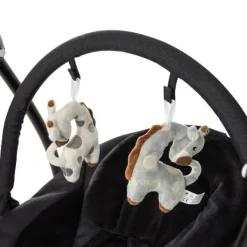 Qute Schommelstoel Q-Swing Softgrey Uil / Zwart Frame><noscript><img width=