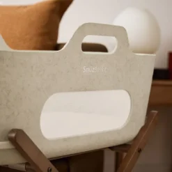 Snuz SnüzBaskit Moses Basket + Stand Set - Light Grey/Natural><noscript><img width=