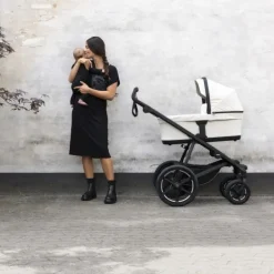 Thule Urban Glide 4-Wheel Beige incl. reiswieg><noscript><img width=