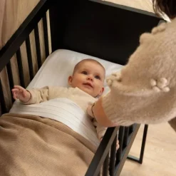 Witlof For Kids Ledikantdeken Tuck-Inn Soft Sand Velvet Rib 60 x 120 cm><noscript><img width=